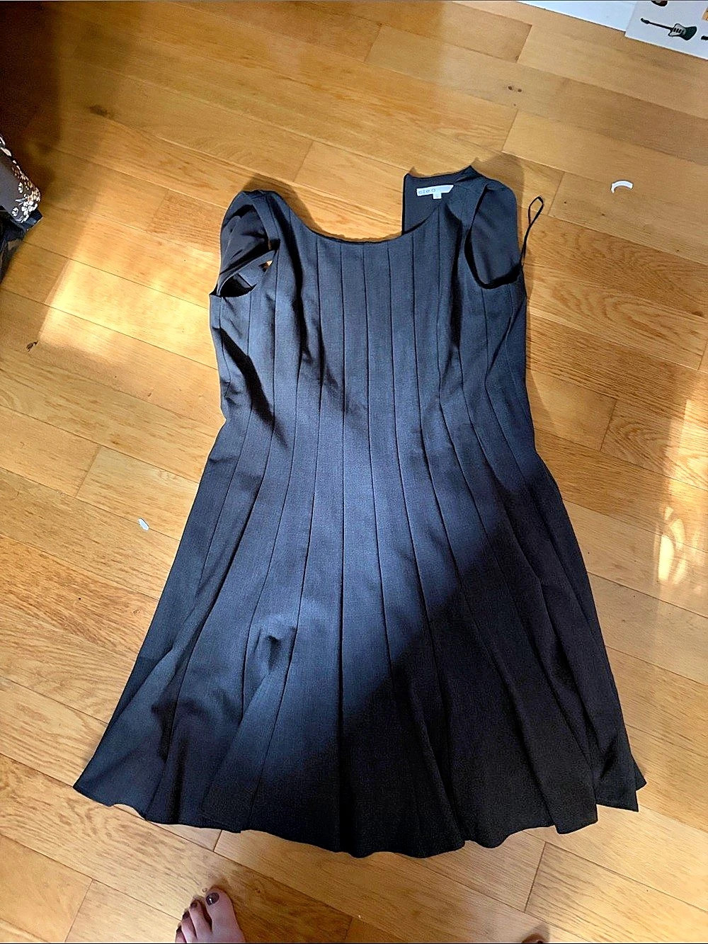 Cleo Pleated Midi Dress in Black